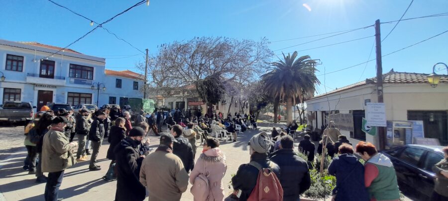 Ενημερωτική εκδήλωση στην πλατεία Ερεσού.