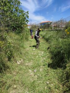 Φωτογραφία από τον καθαρισμό του μονοπατιού στην Άγιο Ανδρέα Σκάλα Ερεσού.4